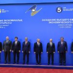 Участники заседания Высшего Евразийского экономического совета в расширенном составе.