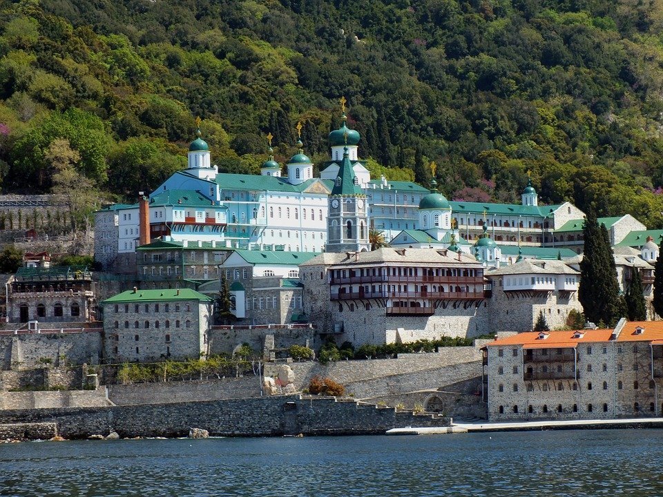 Гора Афон в Греции