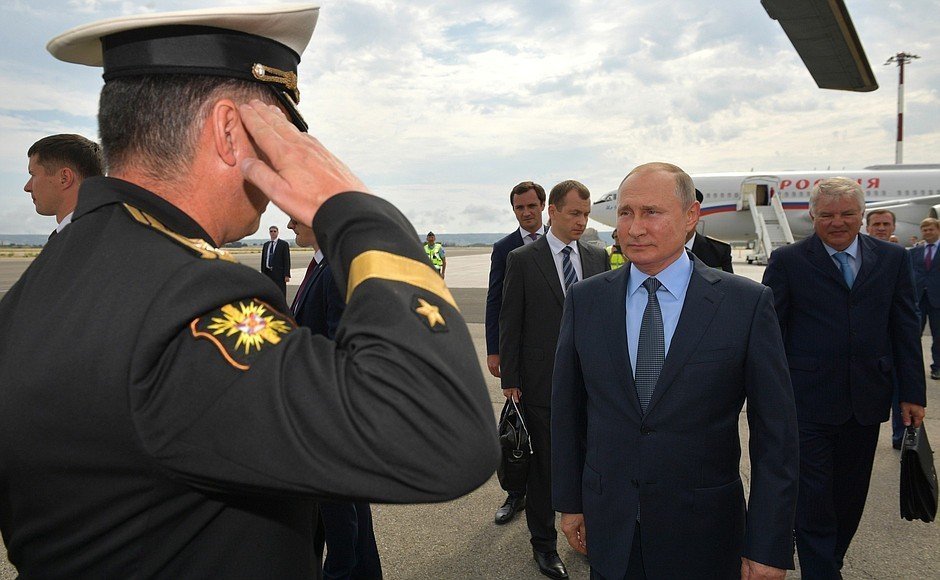 Путин прибыл во Францию\ фото - пресс-служба Кремля