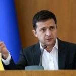 Украинцам показали очередной спектакль под названием "коридор позора", на этот раз с Зеленским