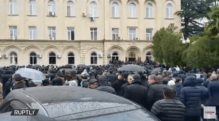 Что происходит в Абхазии: видео и хронология событий