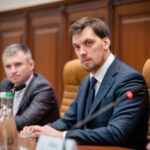 Уйти в отставку чтобы остаться: пиар-ход украинского премьера