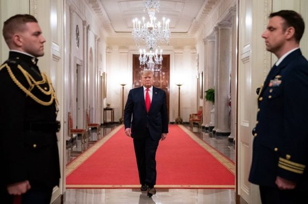 Трам объявил в США чрезвычайное положение