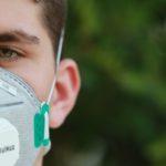 Выяснилось, что COVID-19 очень долго сохраняется на поверхностях