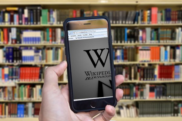 Украина начинает кампанию по фальсификации Wikipedia
