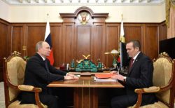 На Владимира Путина подали в суд