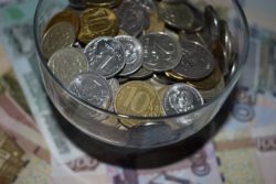 Чиновницу, высказавшуюся о "скулящих" семьях с детьми, уволили