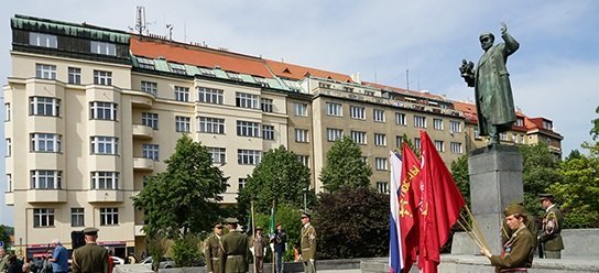МИД требует от Чехии восстановить памятник Коневу