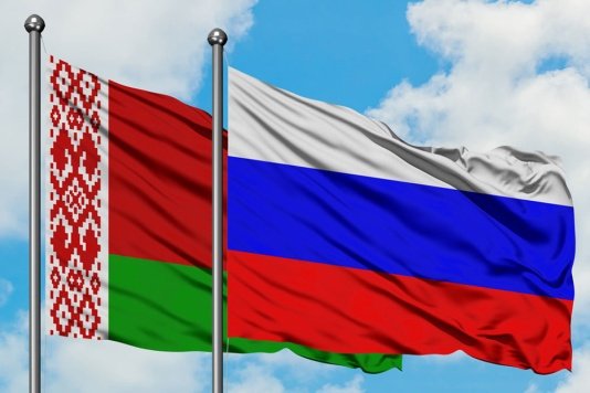 Военная делегация РФ во главе с Шойгу прибыла в Минск