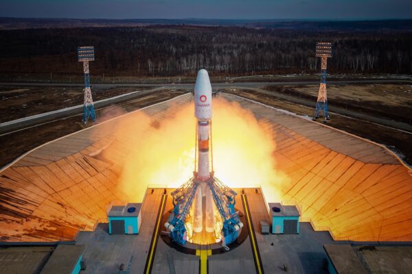 пуск ракеты-носителя «Союз-2.1б»