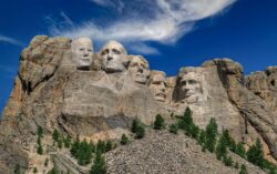 Отзыв посла РФ из США и предложение Путина Байдену поговорить - серьёзный сигнал для Америки