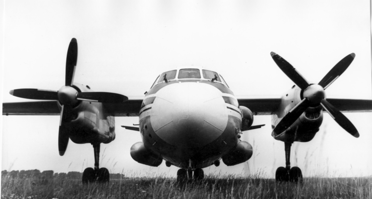 АН-26