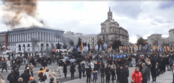 марш нацистов в Киеве - фото скриншот