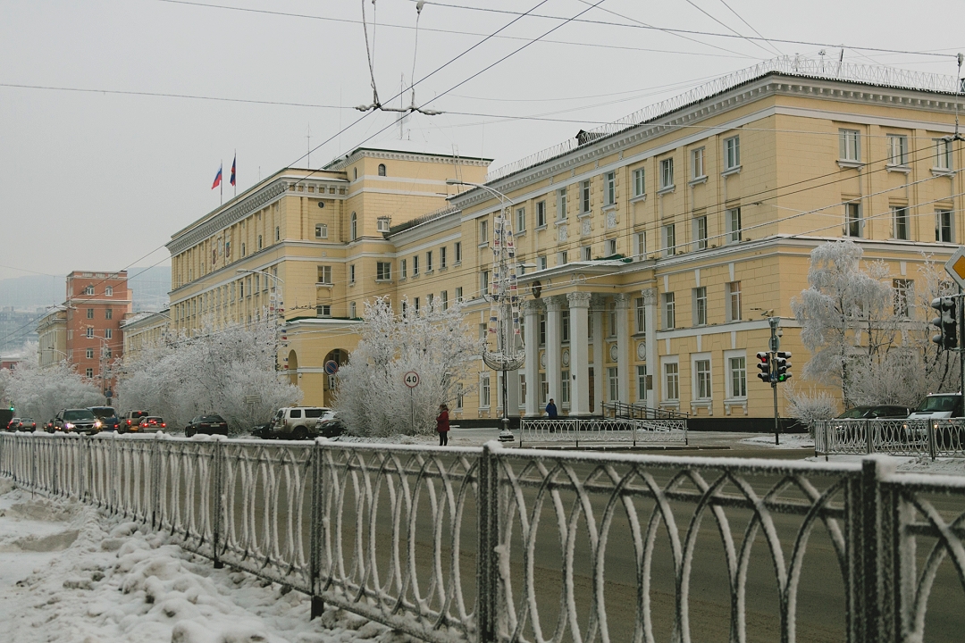 здание правительства Мурманской области - фото пресс-служба