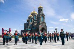 Спасская башня, главный храм ВС РФ