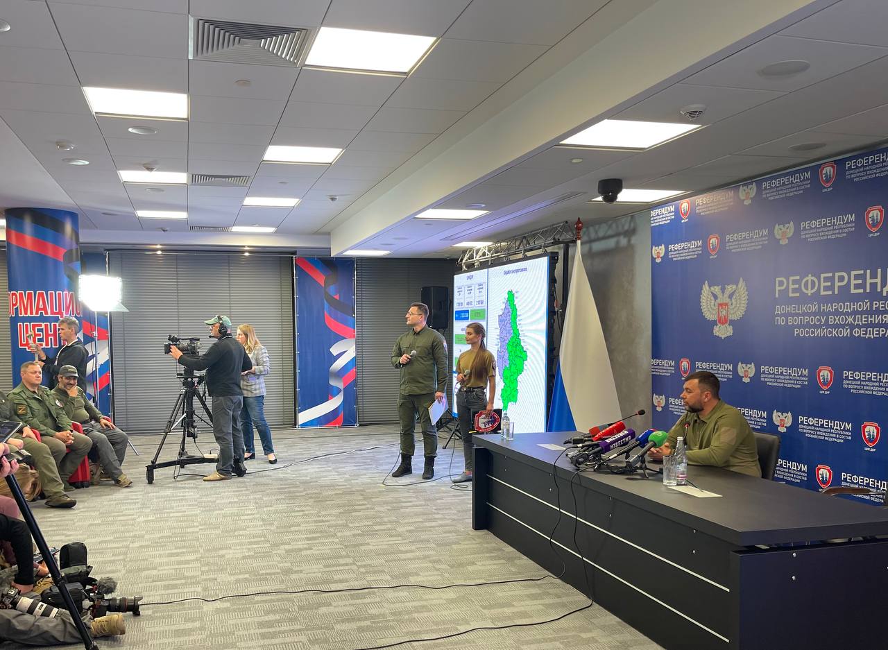 Референдум ДНР, Денис Пушилин