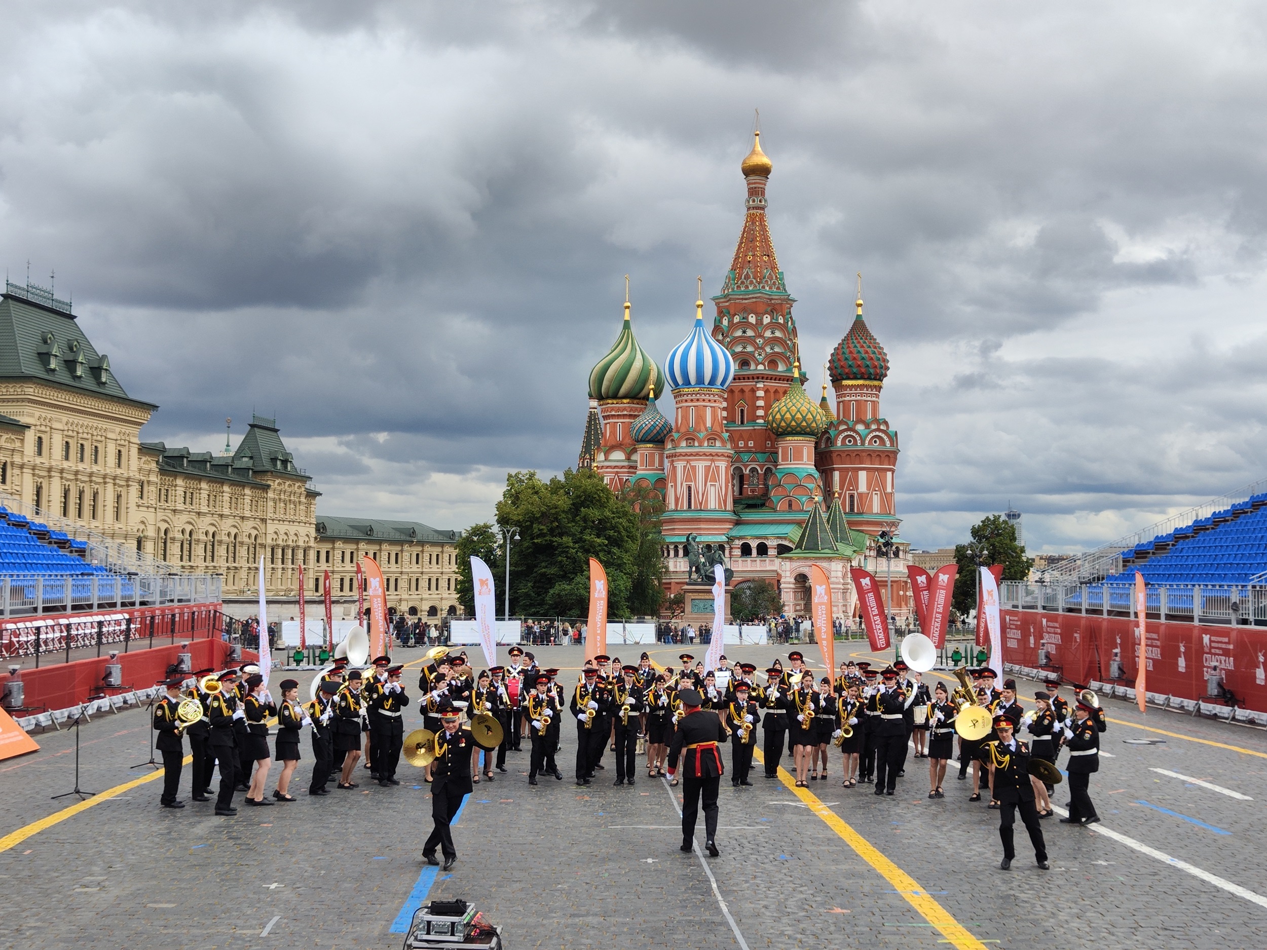Спасская башня детям, фото Tochka Zрения