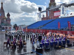 Спасская башня детям -2025, фото Tochka Zрения